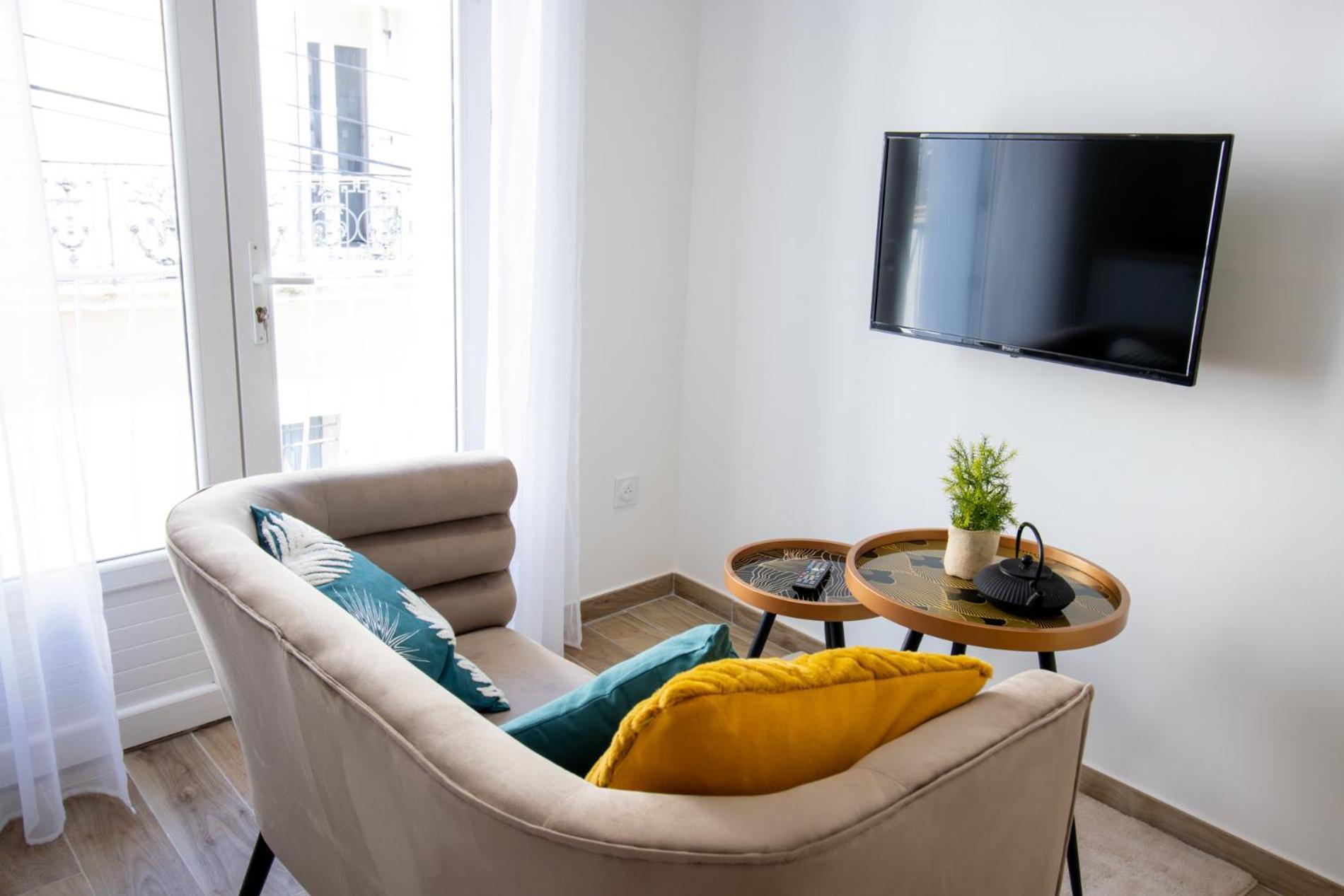 Charmant Studio Climatise 'Alma 1' - Beziers Centre - Wifi Fibre - Netflix 아파트 외부 사진
